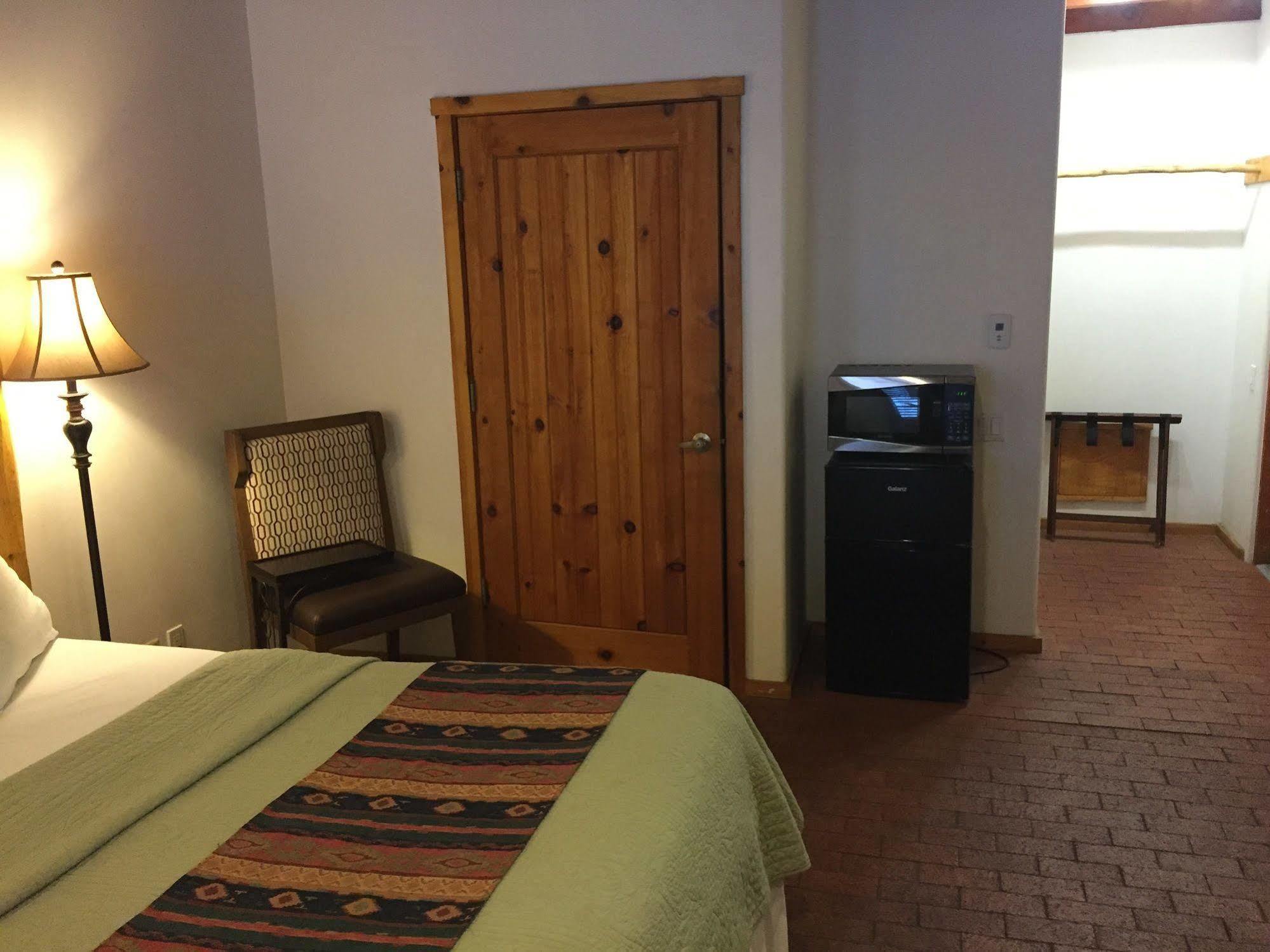 Guadalupe Inn Santa Fe Bagian luar foto